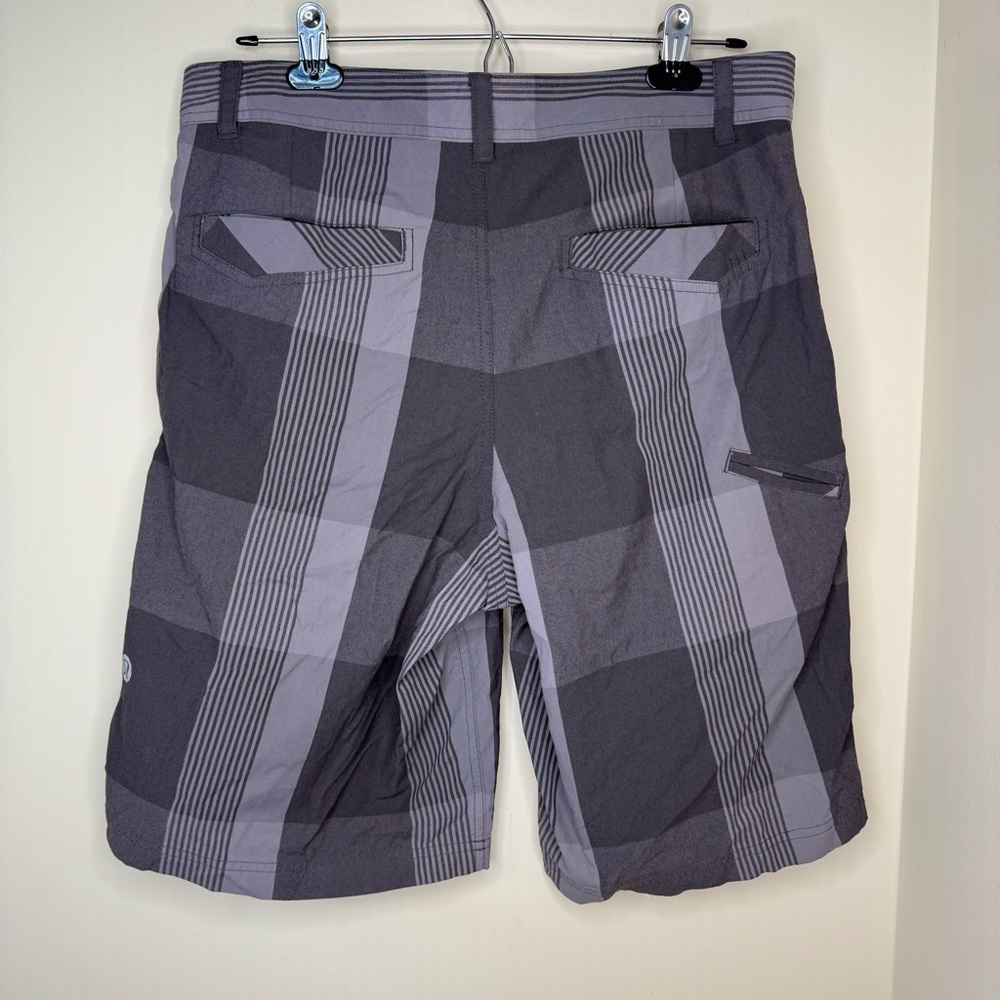 Lululemon Men's Kahuna Chino Shorts Size 34 Gray Plaid Checkered Golf Run Casual - Picture 2 of 8